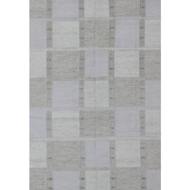 Gray checkerboard design modern Scandinavian flat-weave rug. Keivan Woven Arts / rug RJK-16361-SHB-022-11, country of...