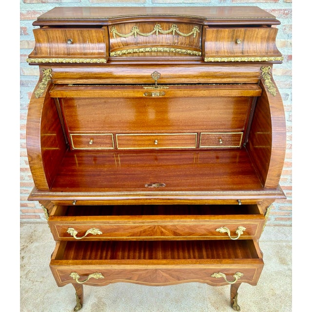 1930s French Louis XV Style Marquetry Bureau With Brass Mounts For Sale - Image 4 of 11