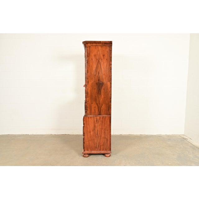 18th Century Antique English William & Mary Banded Walnut Mirror Front Secretary Desk With Bookcase Hutch For Sale - Image 14 of 17