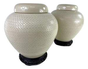 Mid-Century Vintage Chinoiserie Modern Ginger Jars With Lids