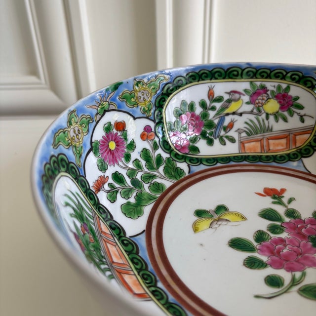 Ceramic Late 19th Century Antique Chinese Famille Rose Cantonese Porcelain Decorative Console Bowl For Sale - Image 7 of 10