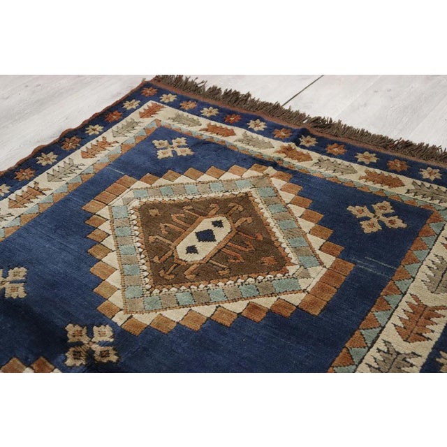 Vintage Turkish Hand Knotted Rug, 1950s For Sale - Image 9 of 17