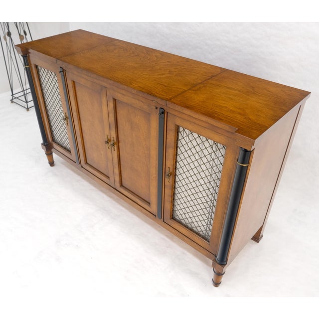 Flip Top Serving Tray Table 4 Doors Credenza Bar Server Sideboard MINT For Sale - Image 15 of 17