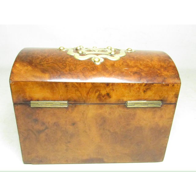Antique English Burr Walnut Tea Caddy, c.1850 For Sale In San Francisco - Image 6 of 18