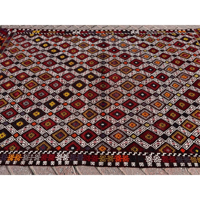 1960s Vintage Turkish Kilim Rug - 61" X 105.5" For Sale - Image 4 of 11