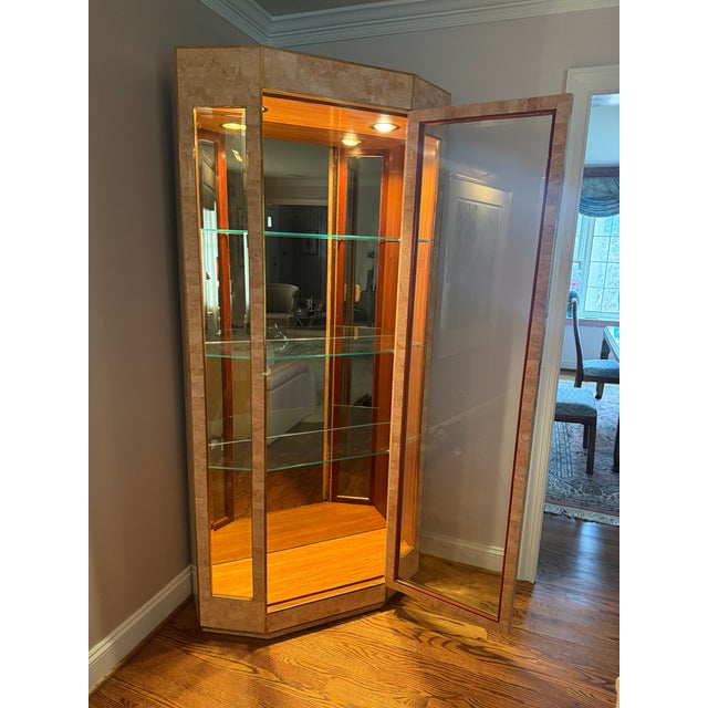 Modern Vintage Lighted Tessellated Stone Display Case, Attributed For Sale - Image 3 of 11