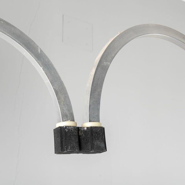 Metal Space Age Arc Lamp in the style of Reggiani For Sale - Image 7 of 18