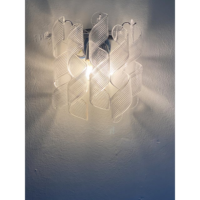 Set of Two Transparent “Ricci” Murano Glass Wall Sconces in Mazzega Style For Sale - Image 10 of 12