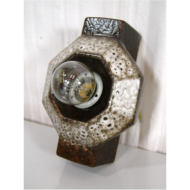 Ceramic Space Age Ceramic Fat Lava Wall Lamp from Pan, 1970s For Sale - Image 7 of 8