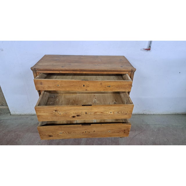 Antique Como Chest of Drawers in Fir, 1890s For Sale - Image 4 of 8