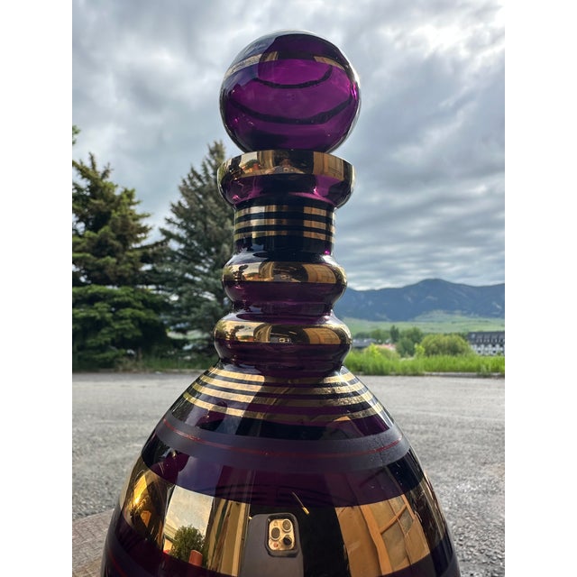 Purple Decanotrs Blown Glass 24k Gold Pair of Decanters- Set of 2 Deep Purple and Gold For Sale - Image 8 of 10