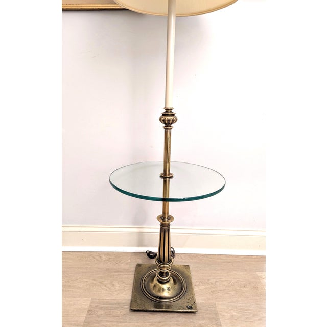 Mid 20th Century Vintage Mid-Century Modern Stiffel Brass Floor Lamp With Integrated Glass Table For Sale - Image 5 of 11