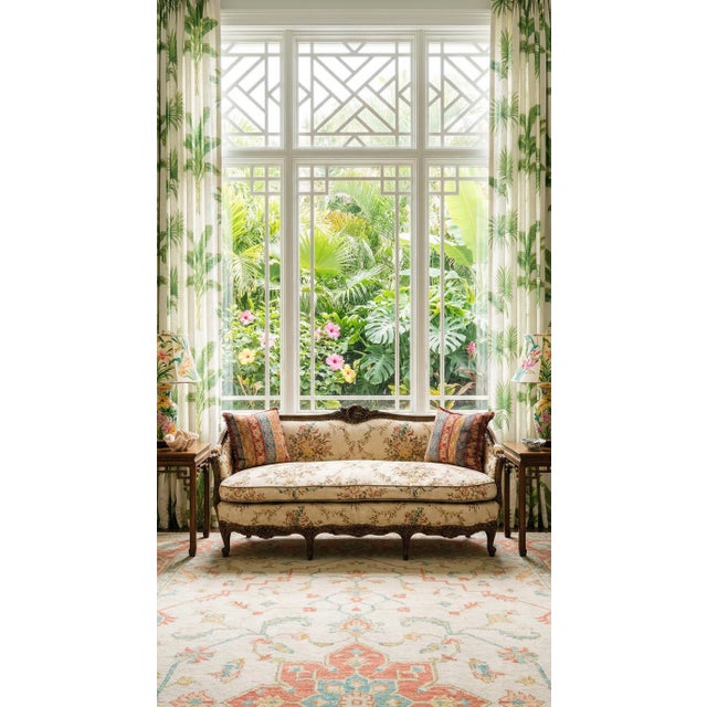 French Provincial Mid 20th Century Louis XV Carved Walnut Settee | Newly Upholstered French Linen & Down Cushion | Palm Beach / Grandmillennial Style For Sale - Image 3 of 14