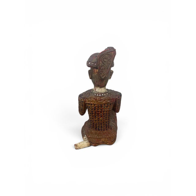 Early 20th Century Hand-Carved Chinese Wooden Figural Sculpture of Seated Musician With Tambourine-Style Instrument For Sale In Miami - Image 6 of 12