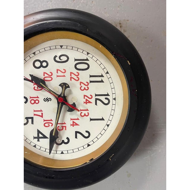 Bauhaus 24-Hour Wall Clock from Siemens Halske, Germany, 1930s For Sale - Image 6 of 16