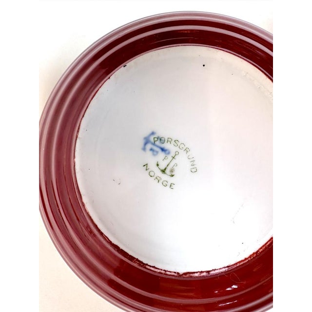 Norwegian Folk Art Drinking Bowl and Viking Dragon Boat-Shaped Ale Bowl with Hand-Painted Decor from Porsgrund Porcelain, 1930s, Set of 2 For Sale - Image 10 of 15