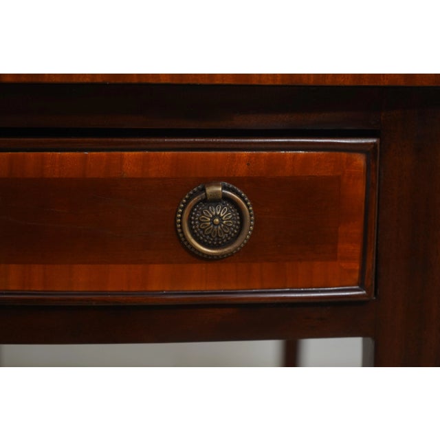 Pair Banded Mahogany Dropleaf Pembroke Lamp Tables For Sale - Image 15 of 18