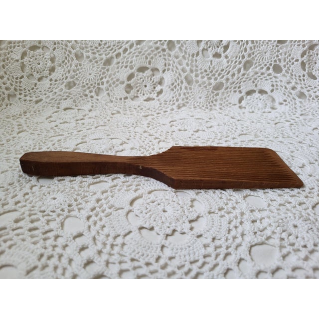 1930s 1930s Rustic Farmhouse Primitive Wooden Paddles - Pair For Sale - Image 5 of 10