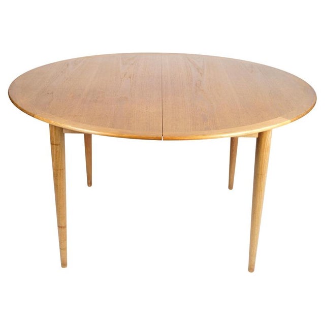 Round Dining Table in Teak with Extension Leaves by Grete Jalk for P. Jeppesen, 1960s For Sale - Image 17 of 17