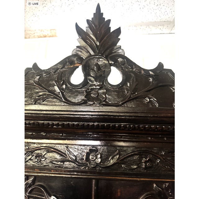 Late 19th Century Renaissance Revival China Cabinet For Sale - Image 16 of 18