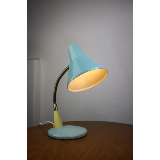 Adjustable Desk Lamp in Blue Painted Metal and Chrome-Plated Spiral Arm, 1970s, in Very Good conditions. Designed 1970 to...