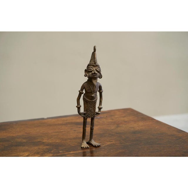 West African Figurine in Cast Brass, 1920s For Sale - Image 4 of 11