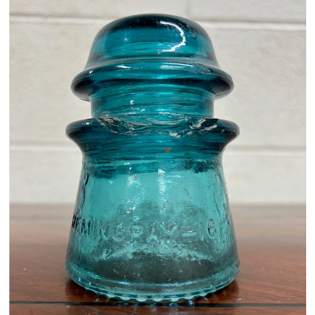 Early 20th Century Vintage Hemingray 16 Aqua Teal Glass Insulator For Sale - Image 5 of 8