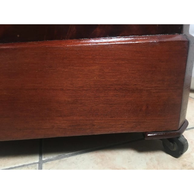 Walnut Chest of Drawers, 1900s For Sale - Image 15 of 18