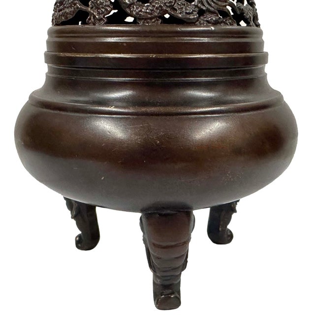 Mid-20th Century Chinese Bronze Tripod Incense Burner (Censer) For Sale In Los Angeles - Image 6 of 16