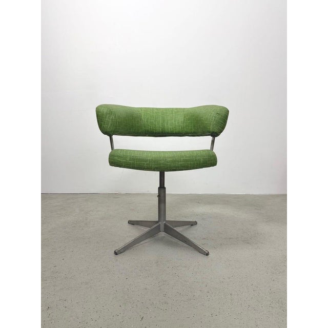 1970s Vintage Mid Century 1970s Swivel Chair For Sale - Image 5 of 9