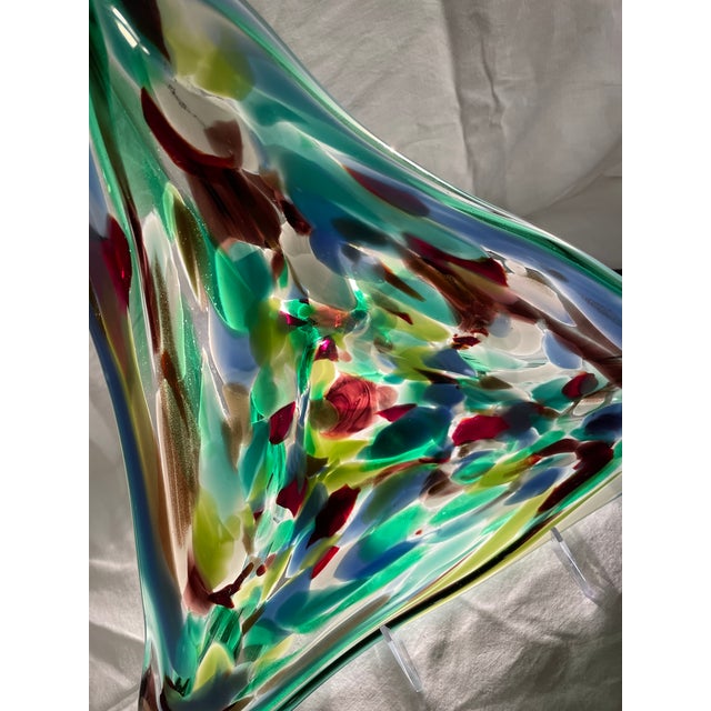 1960s Italian Mid-Century Murano Attributed Large Freeform Triangle Glass Bowl Pastel/Gold For Sale - Image 11 of 11