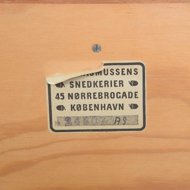 Bookcase in Oregon Pine by Mogens Koch, 1970s For Sale - Image 9 of 10