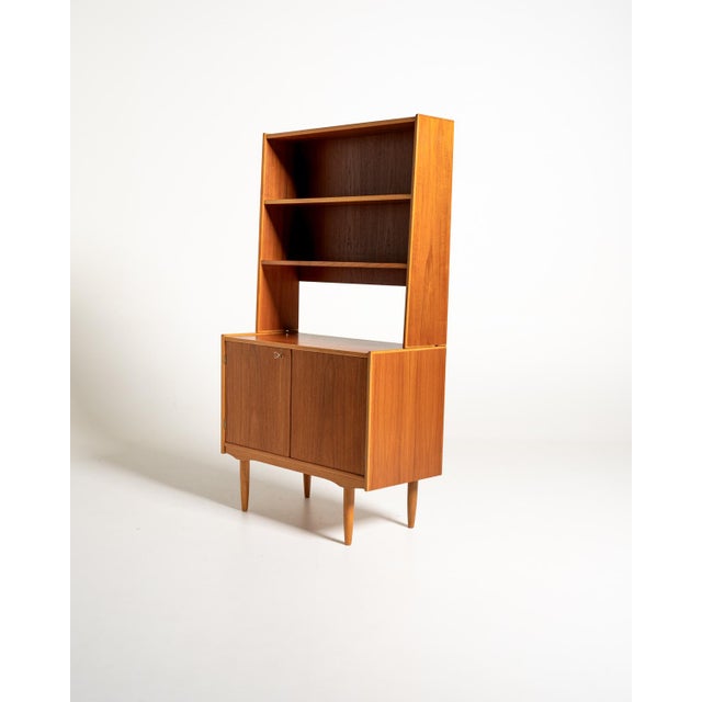 Teak and Oak Bookcase, Scandinavia, 1950s For Sale - Image 4 of 10