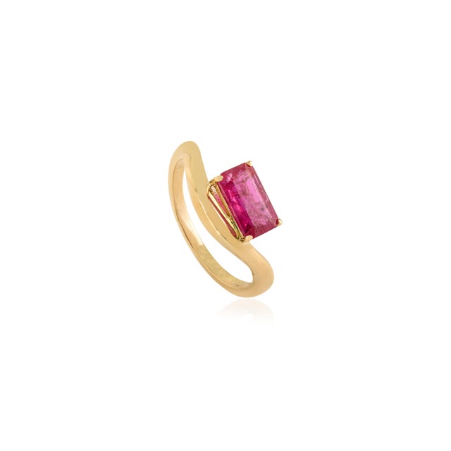 1.21 Carat East West Floating Ruby Wave Ring Size 7 in 14k Solid Gold For Sale - Image 4 of 14