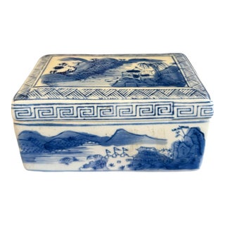 Vintage Blue and White Porcelain Trinket Box | Chinese Landscape Lidded Box For Sale