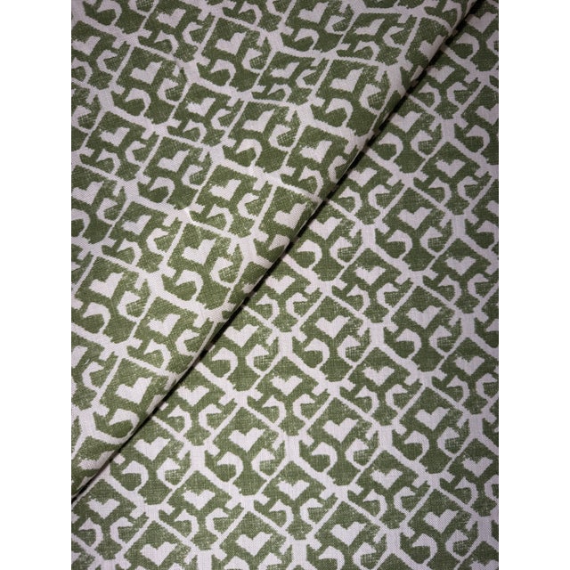Carolina Irving Tamar On Natural Parsley 8 yards linen fabric Made of: 100% linen Repeat: 8.5”H x 9.25"V Available Colors:...