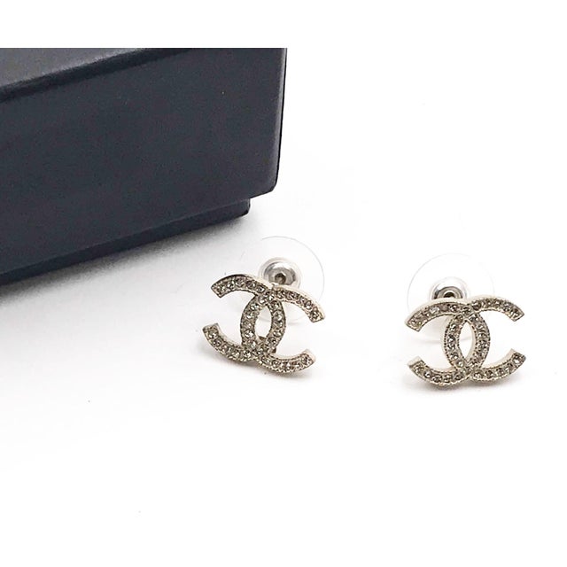 Contemporary Chanel Classic Gold CC Crystal Reissued Moscova Piercing Earrings, A Pair For Sale - Image 3 of 4