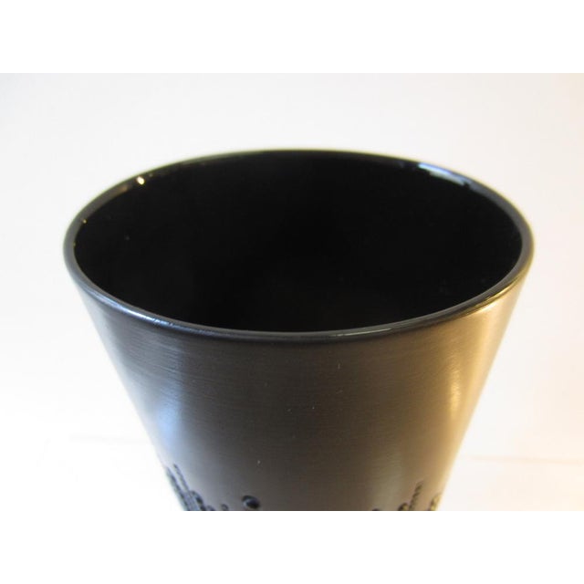 Rosenthal Black Rosenthal Relief Vase by Tapio Wirkkala, 1970s For Sale - Image 4 of 7