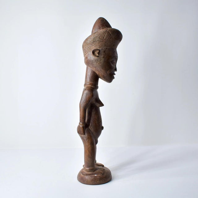 Early 20th Century Chokwe Standing Female Figure For Sale - Image 12 of 17