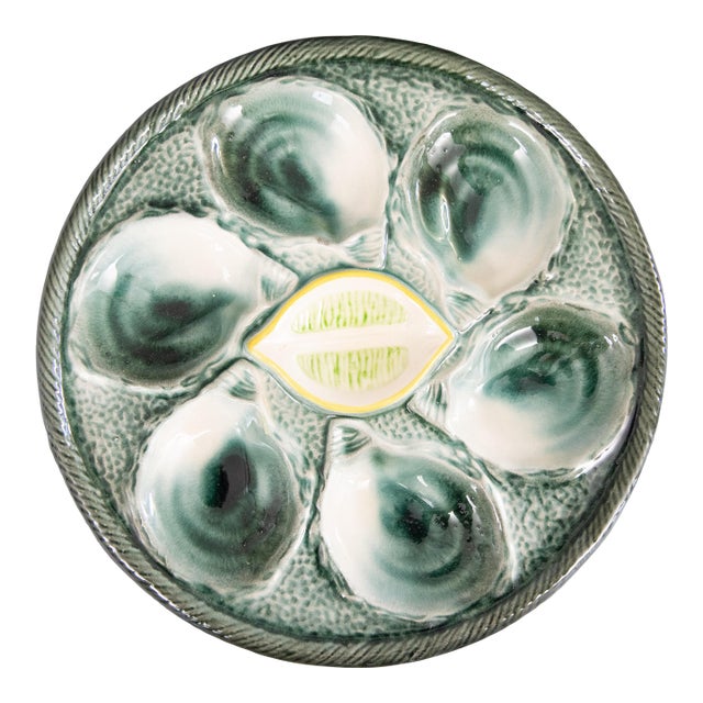 Antique French Saint Clément Majolica Green & Yellow Lemon Wedge Oyster Plate For Sale
