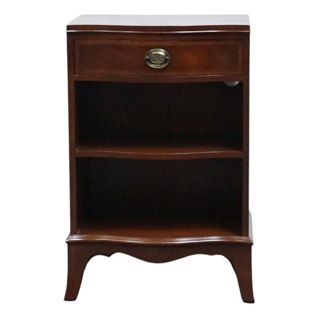 Fancher Furniture Co. Solid Mahogany Traditional Duncan Phyfe Style 18" Open Cabinet Nightstand For Sale