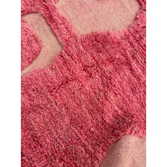 Mid-Century Modern Pink Beni Mrirt Diamond Pattern Rug, 2010s For Sale - Image 3 of 12