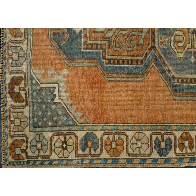 Turkish Turkish Vintage Rug 2'11" x 4' #16101 For Sale - Image 3 of 8