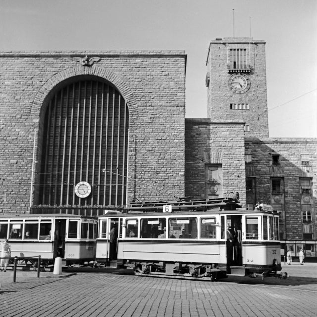 1930s Tram Line No. 6 in Front of Main Station, Stuttgart Germany, 1935 For Sale - Image 5 of 5
