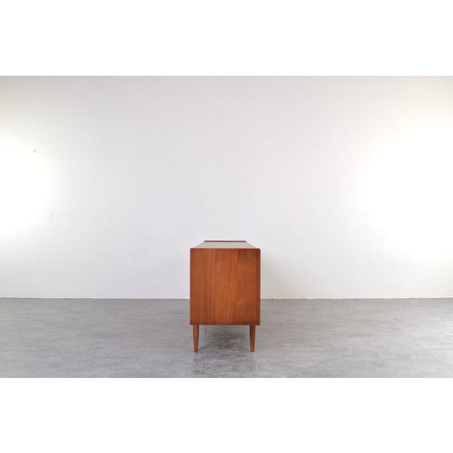Mid-Century Teak Trio Sideboard by Nils Jonsson for Hugo Troeds, Sweden, 1960s For Sale - Image 6 of 18