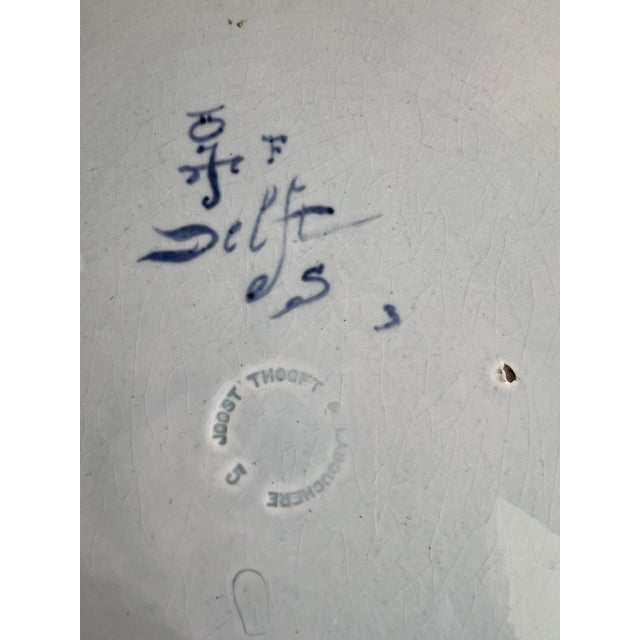 Delft Wall Plaques by Joost Thooft & Labouchère for Royal Delft, Set of 2 For Sale - Image 17 of 18