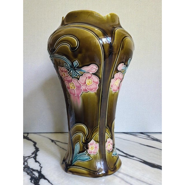 Art Nouveau Slipware Vase by Gustave De Bruyn, 1890s For Sale - Image 5 of 10