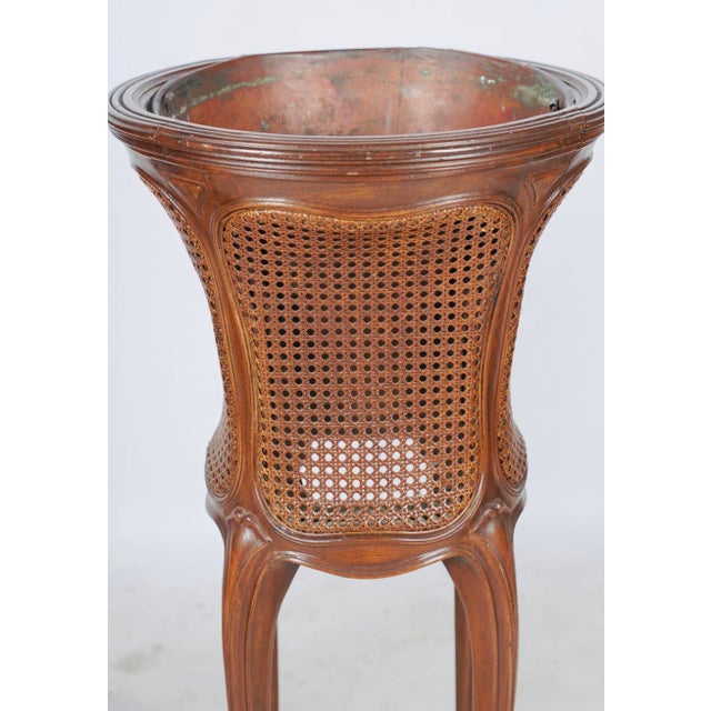 1900 - 1909 Early 20th Century Pair of French Belle Époque Louis XV–Style Caned Jardinière Stands With Copper Liners For Sale - Image 5 of 5