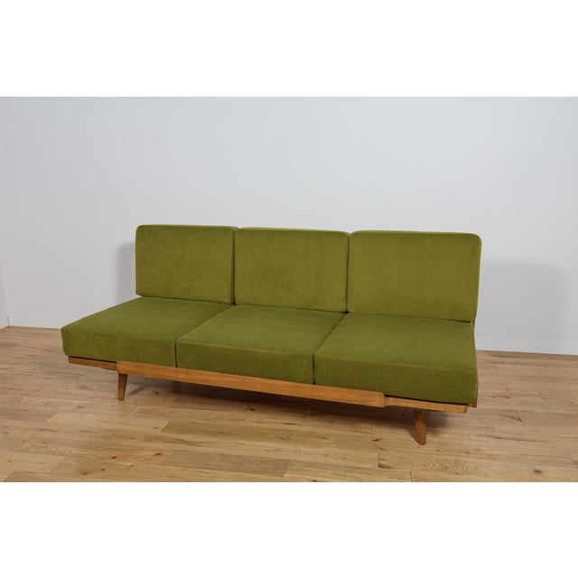 Sofa from Jitona, Czechoslovakia, 1960s For Sale - Image 18 of 18