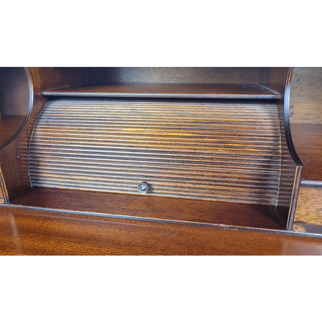 Vintage Writing Bureau Desk in Leather and Mahogany, 1960 For Sale - Image 12 of 18